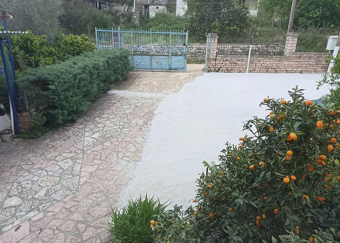 公寓 Mihalis Vrion